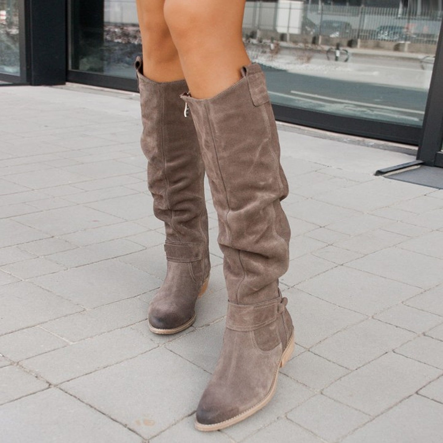 Auria Suede - Chic Boots