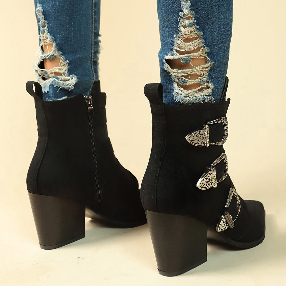 Selene Boots – Belt Buckle Retro