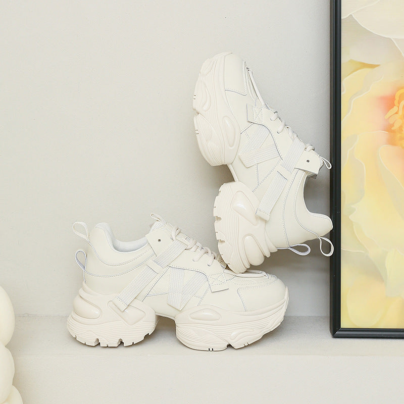 Lunaria Sneakers – Élégance Rétro