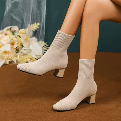 Velara Bottes – Mode Élégante