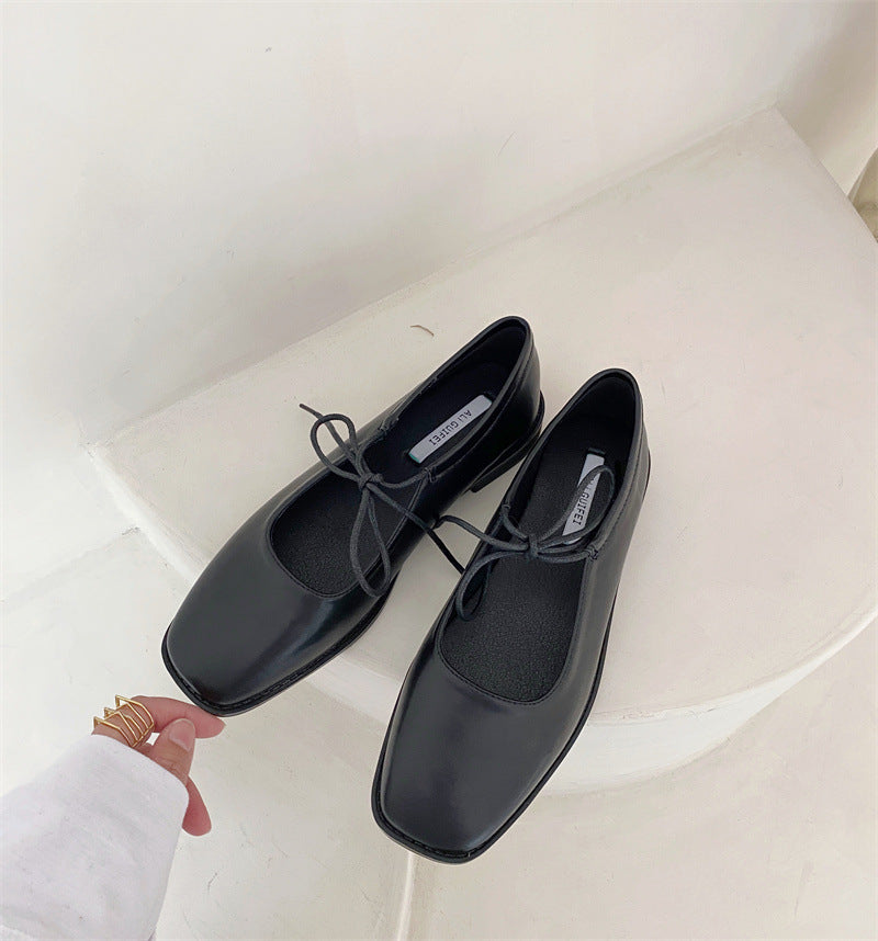 Marélla Mary Janes – Élégance Classique