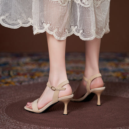 Serelia Talons – Élégance Minimaliste